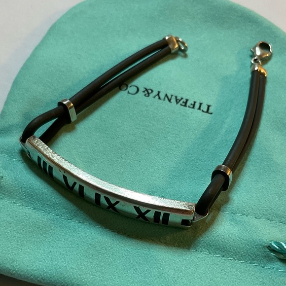 TIFFANY &Co. ATLAS Roman Numeral Bracelet Sterling Silver 925 7.25" - Picture 3 of 7